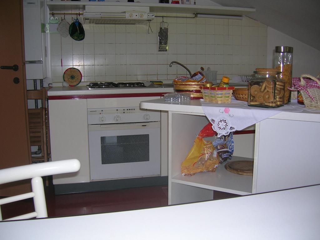 Mansarda Raggio Di Sole Bed and Breakfast Βερόνα Δωμάτιο φωτογραφία
