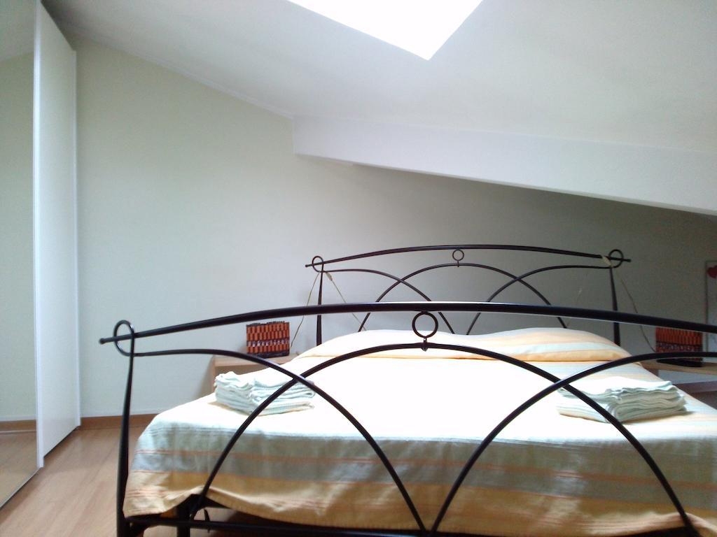 Mansarda Raggio Di Sole Bed and Breakfast Βερόνα Δωμάτιο φωτογραφία