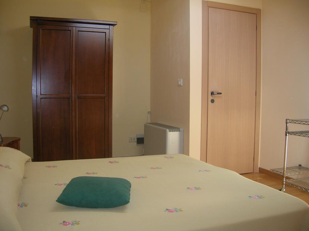 Mansarda Raggio Di Sole Bed and Breakfast Βερόνα Δωμάτιο φωτογραφία